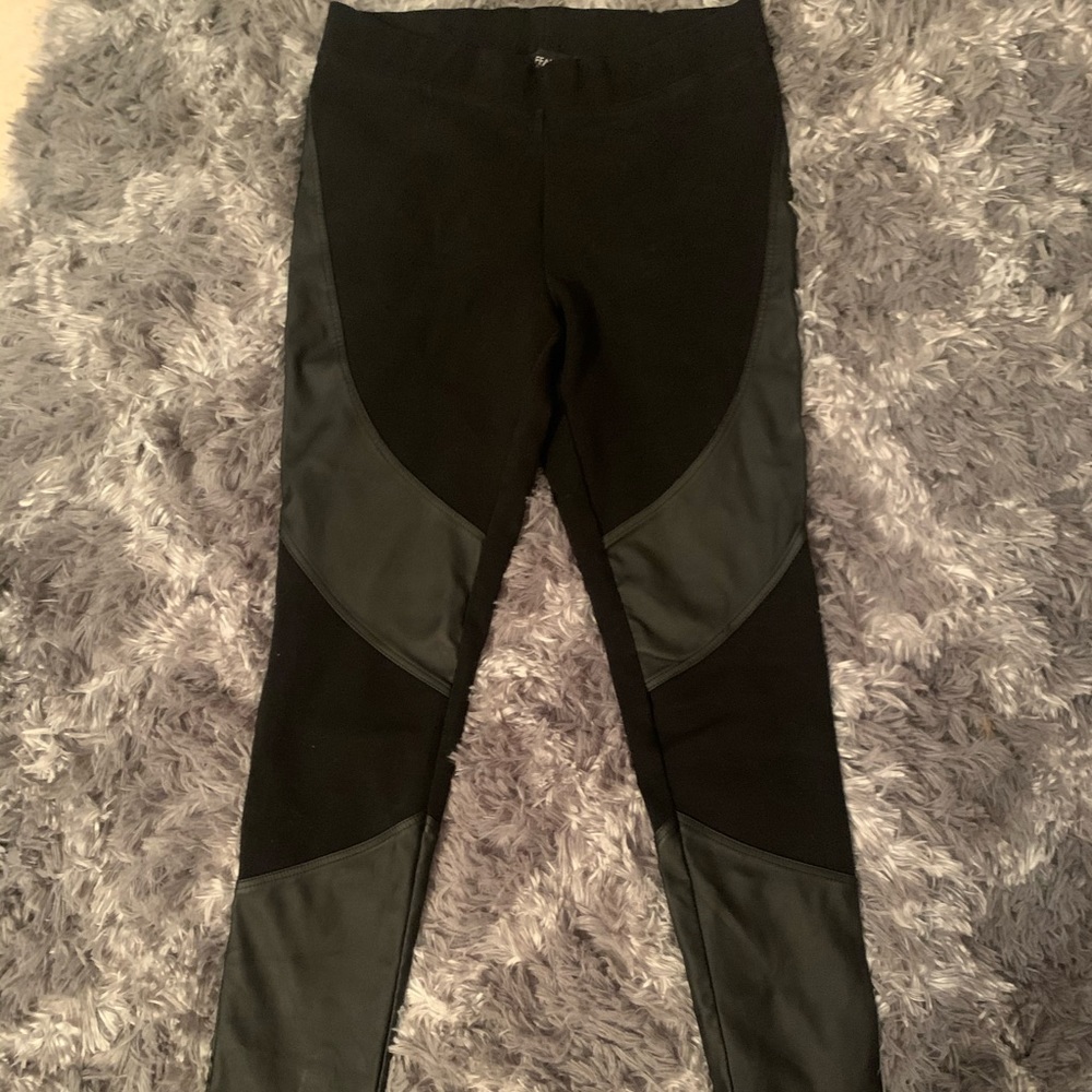 Faux leather leggings